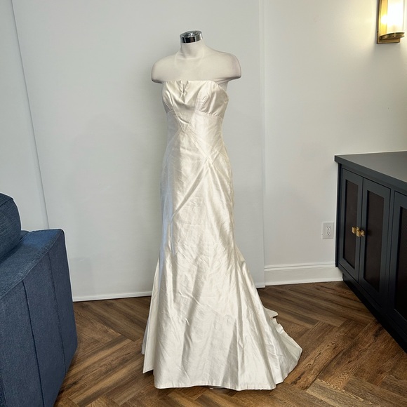 NICOLE MILLER SHANTUNG SILK MERMAID WEDDING BRIDAL $1900 IM0002 - Picture 8 of 15